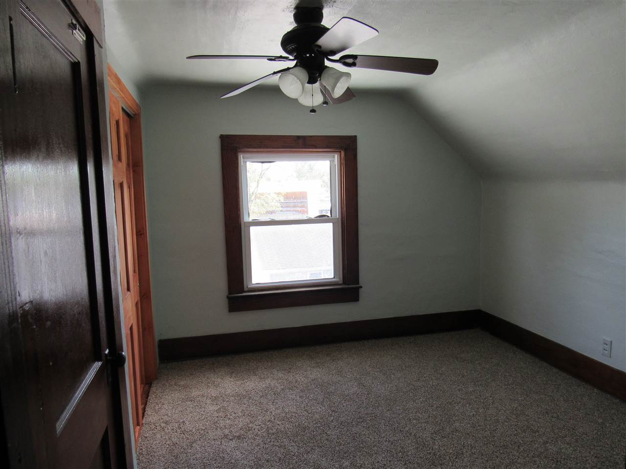 221 West Rugg Street Decatur, IN 46733 - Photo 26 of 36