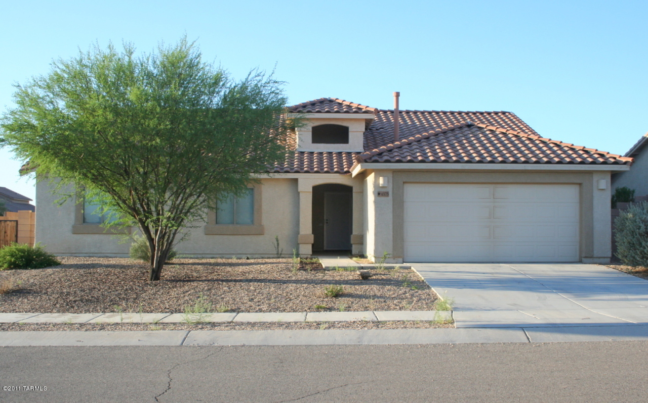 6575 West Harbin Ridge Way Tucson, AZ 85757 - Photo 2 of 16