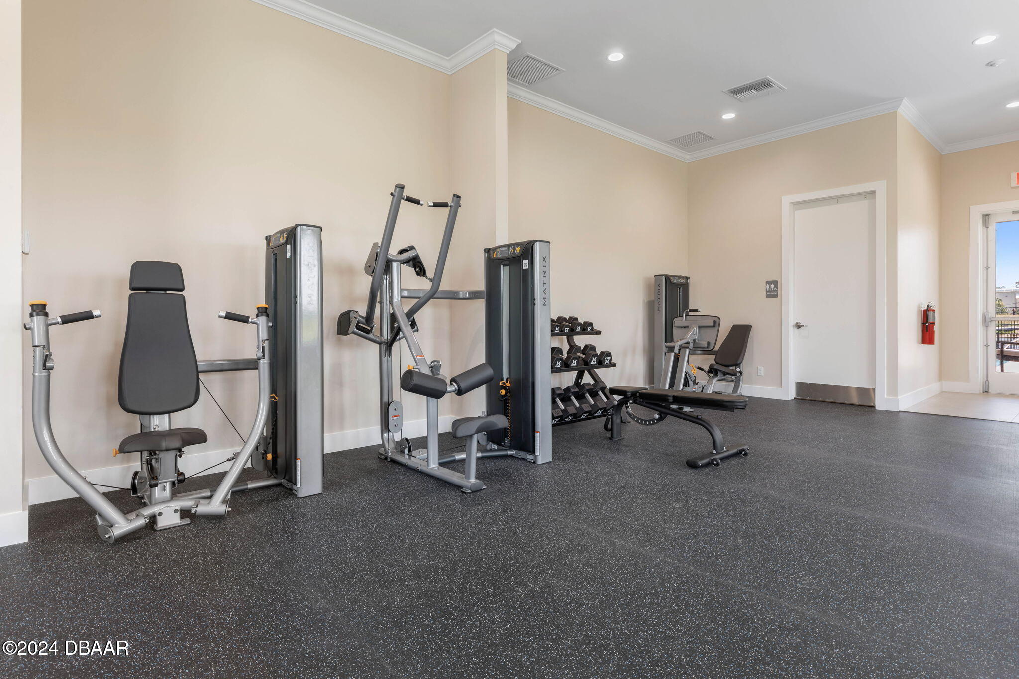 10 Rio Vista Drive Palm Coast, FL 32137 - Photo 30 of 39 a view of a room with gym equipment