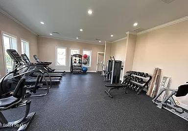 10 Rio Vista Drive Palm Coast, FL 32137 - Photo 36 of 39 a view of a room with gym equipment
