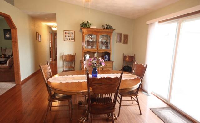 23780 Farmdale Road Washington, IL 61571 - Photo 3 of 15 Gallery Image 3