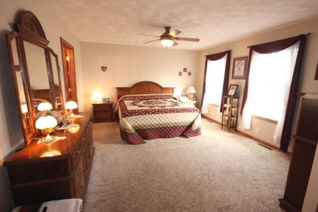 23780 Farmdale Road Washington, IL 61571 - Photo 6 of 15 Gallery Image 6