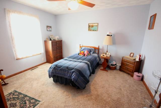 23780 Farmdale Road Washington, IL 61571 - Photo 9 of 15 Gallery Image 9