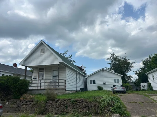 $120,000 | 416 Richardt Avenue, Evansville, IN 47711
