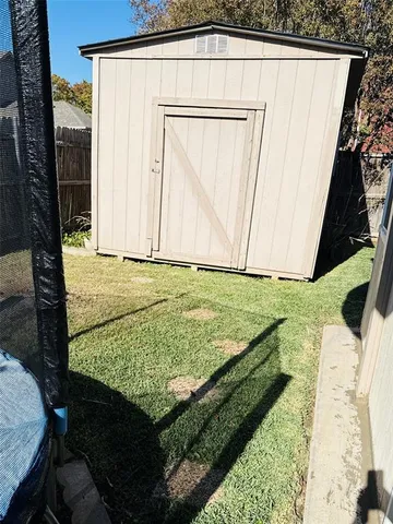 $429,900 | 4213 Forestedge Drive, Grand Prairie, TX 75052