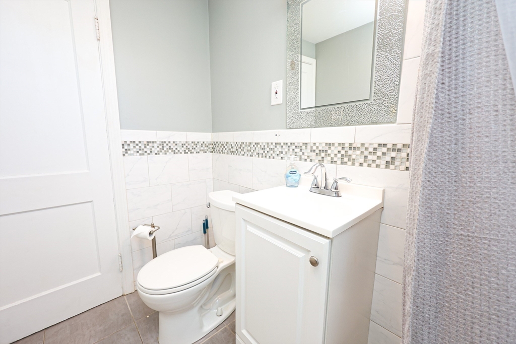 65 Clifford Street, Unit 1 Boston, MA 02136 - Photo 17 of 20