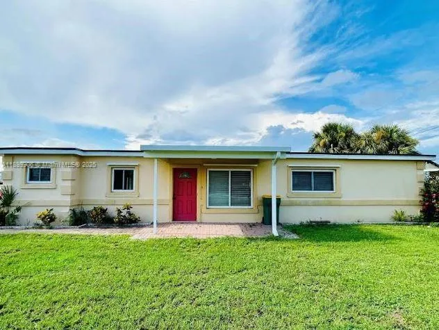 $1,500 | 3147 Trevino Terrace, Unit 2, Punta Gorda, FL 33983