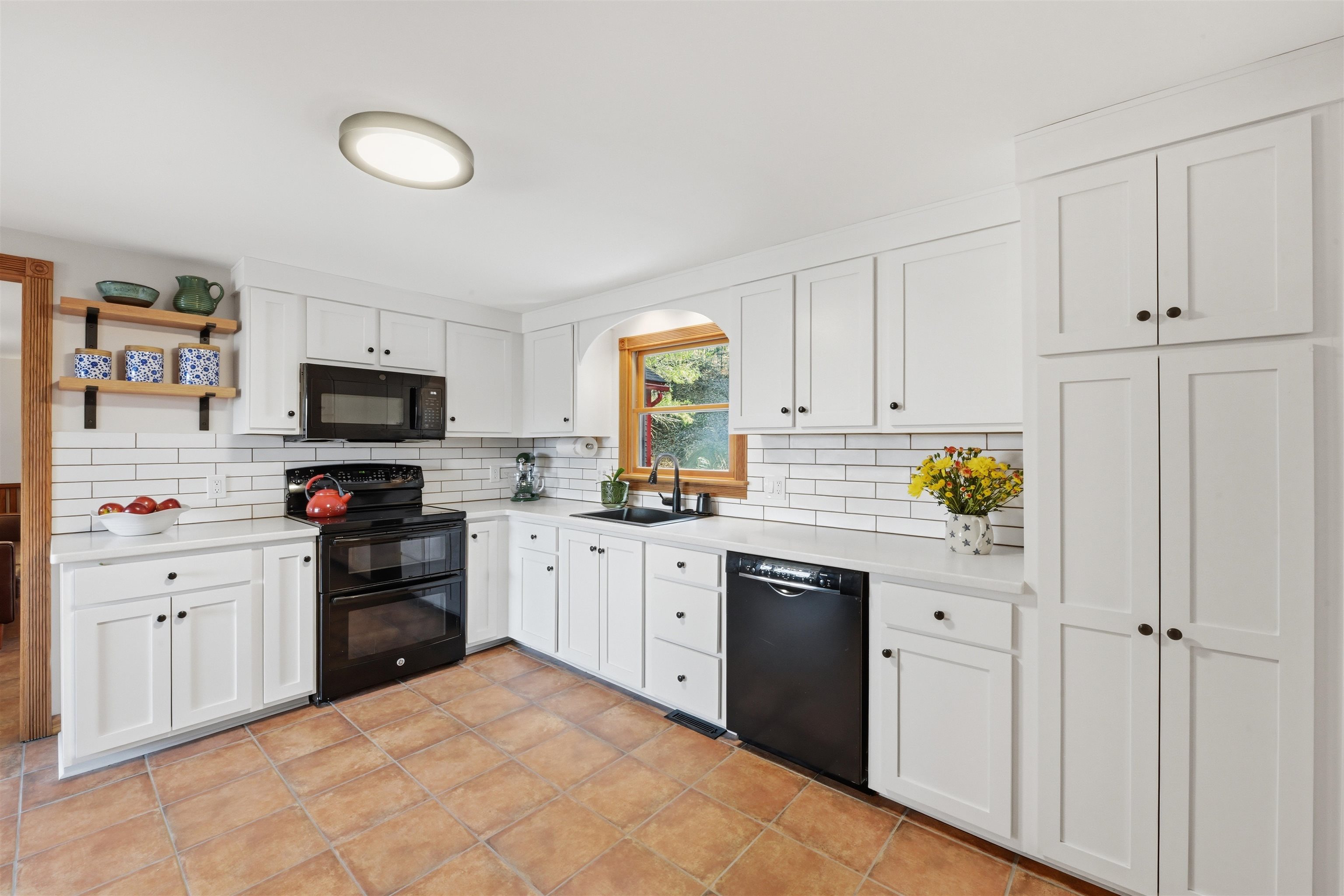 1025 Fish Hill Road Randolph, VT 05060 - Photo 13 of 59