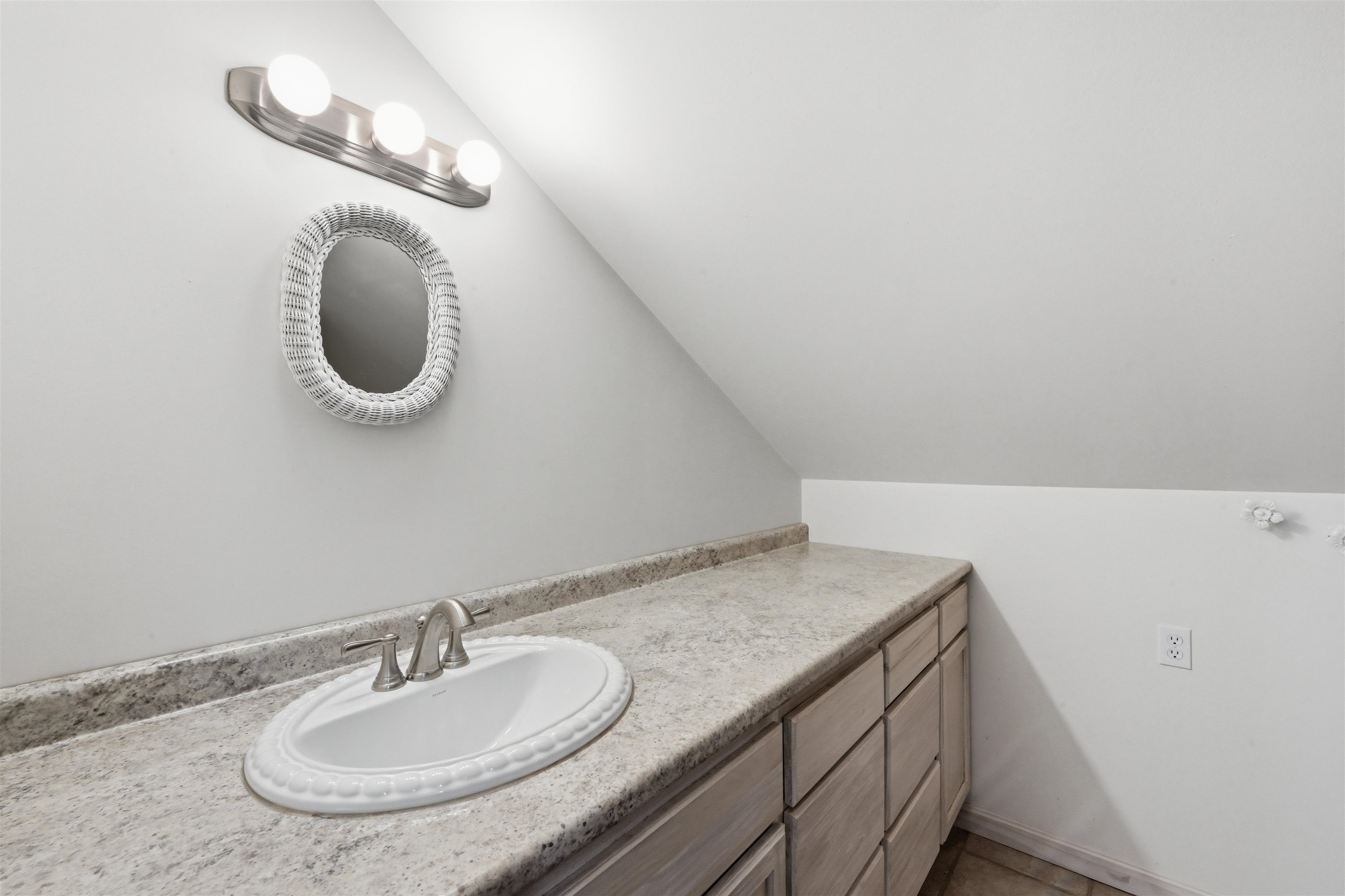 1025 Fish Hill Road Randolph, VT 05060 - Photo 42 of 59