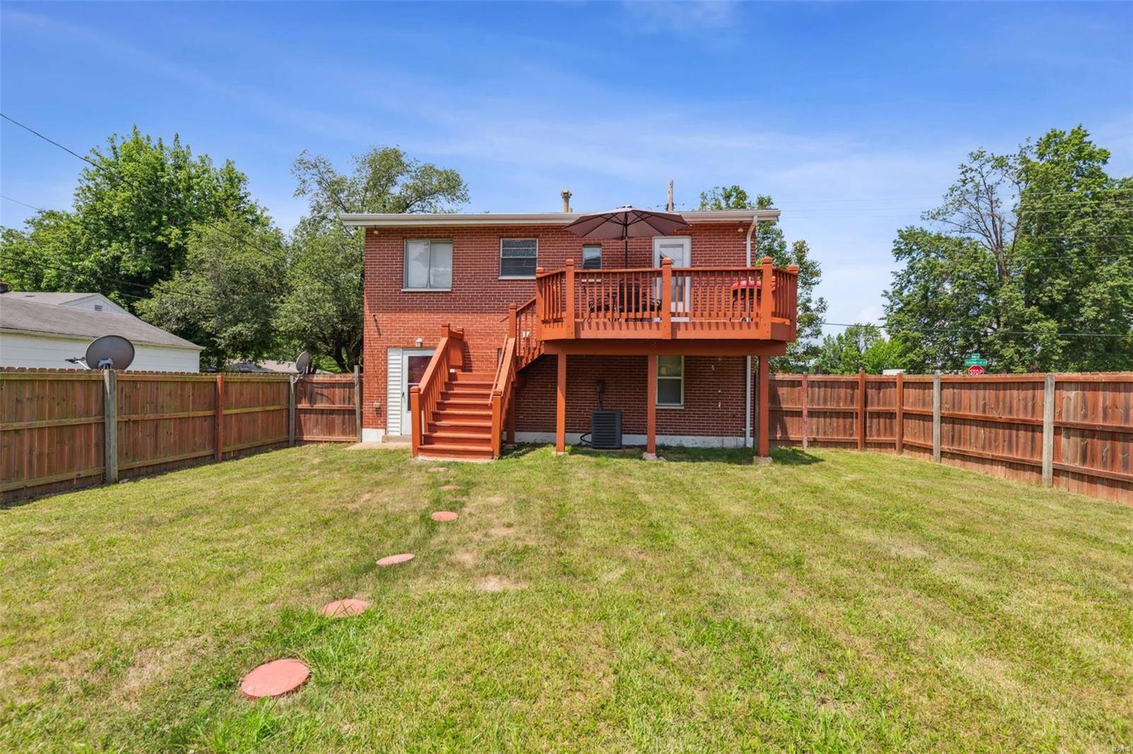11736 Bellefontaine Road St. Louis, MO 63138 - Photo 18 of 19