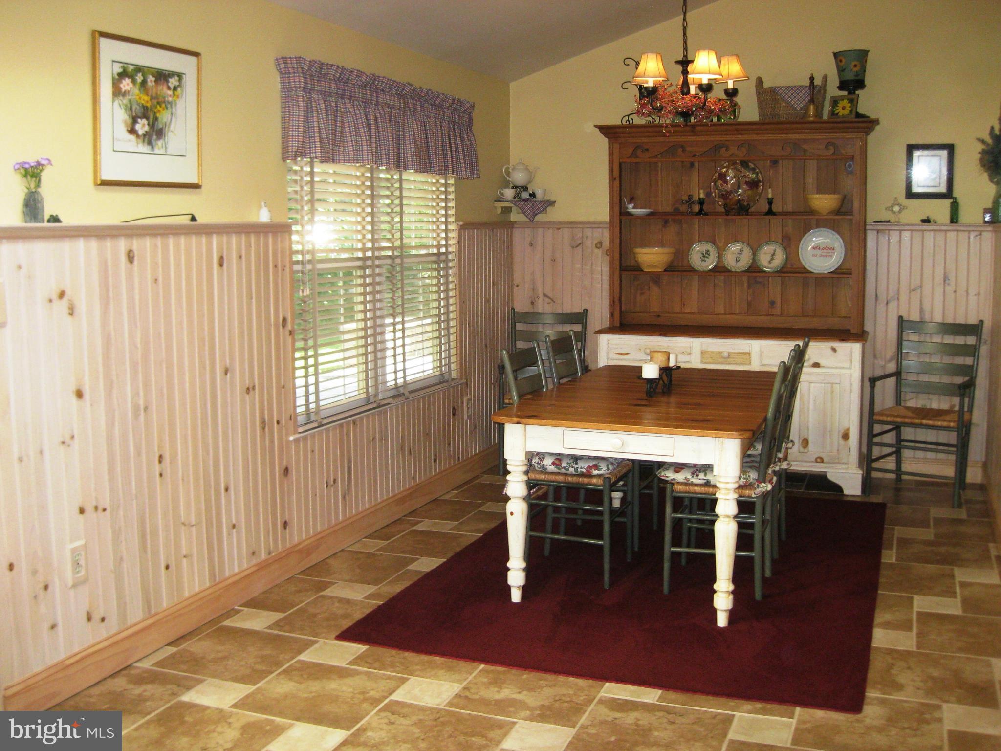 809 Potomac Ridge Court Sterling, VA 20164 - Photo 12 of 30 Dining Room