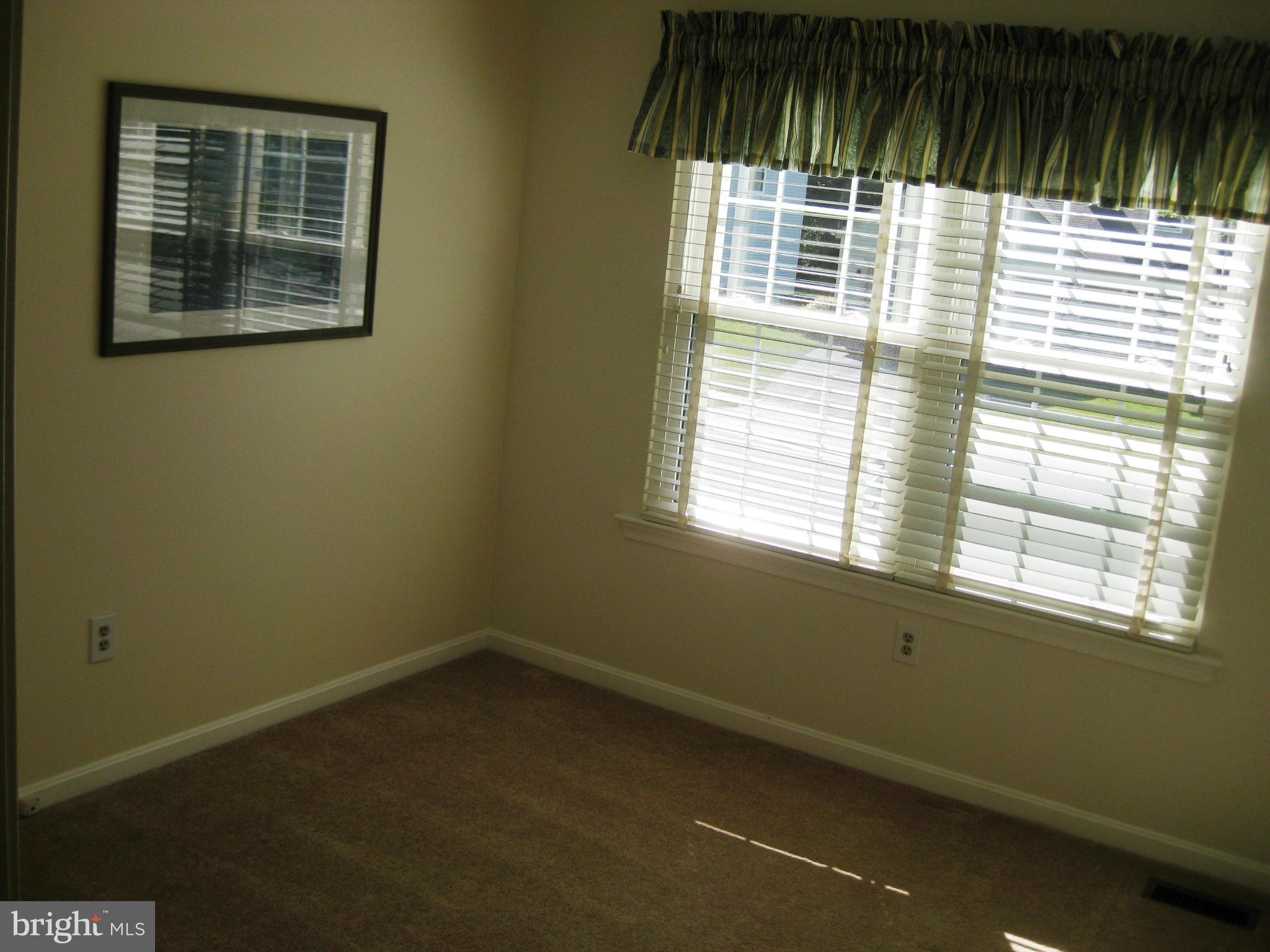 809 Potomac Ridge Court Sterling, VA 20164 - Photo 22 of 30 Bedroom 3