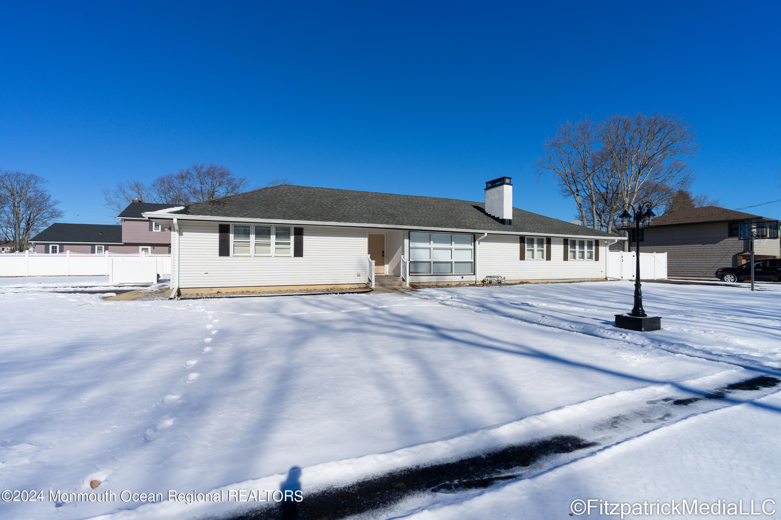 648 Thoroughfare Road Brick, NJ 08724 - Photo 2 of 40 Front pic 2
