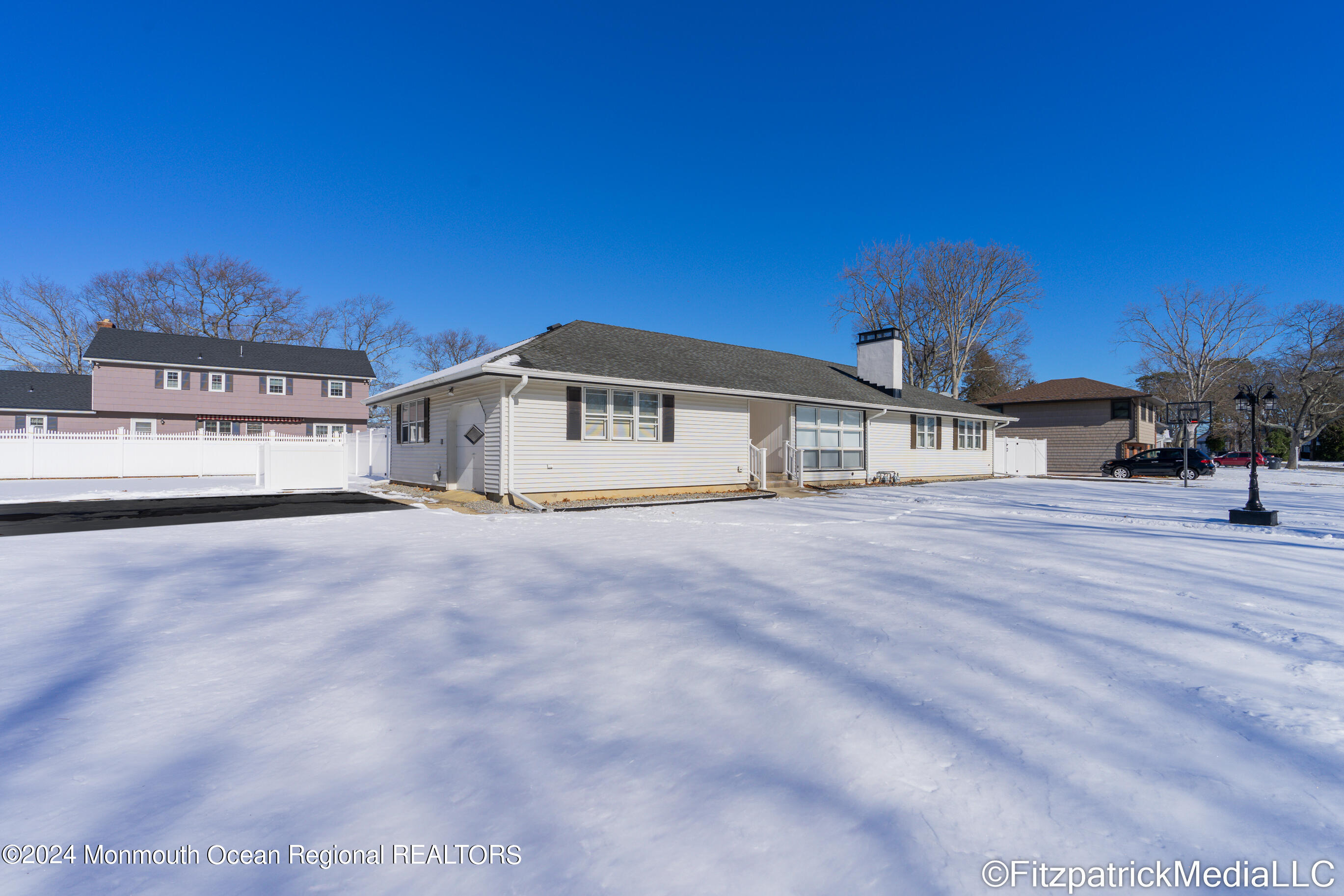 648 Thoroughfare Road Brick, NJ 08724 - Photo 38 of 40 Front pic 4