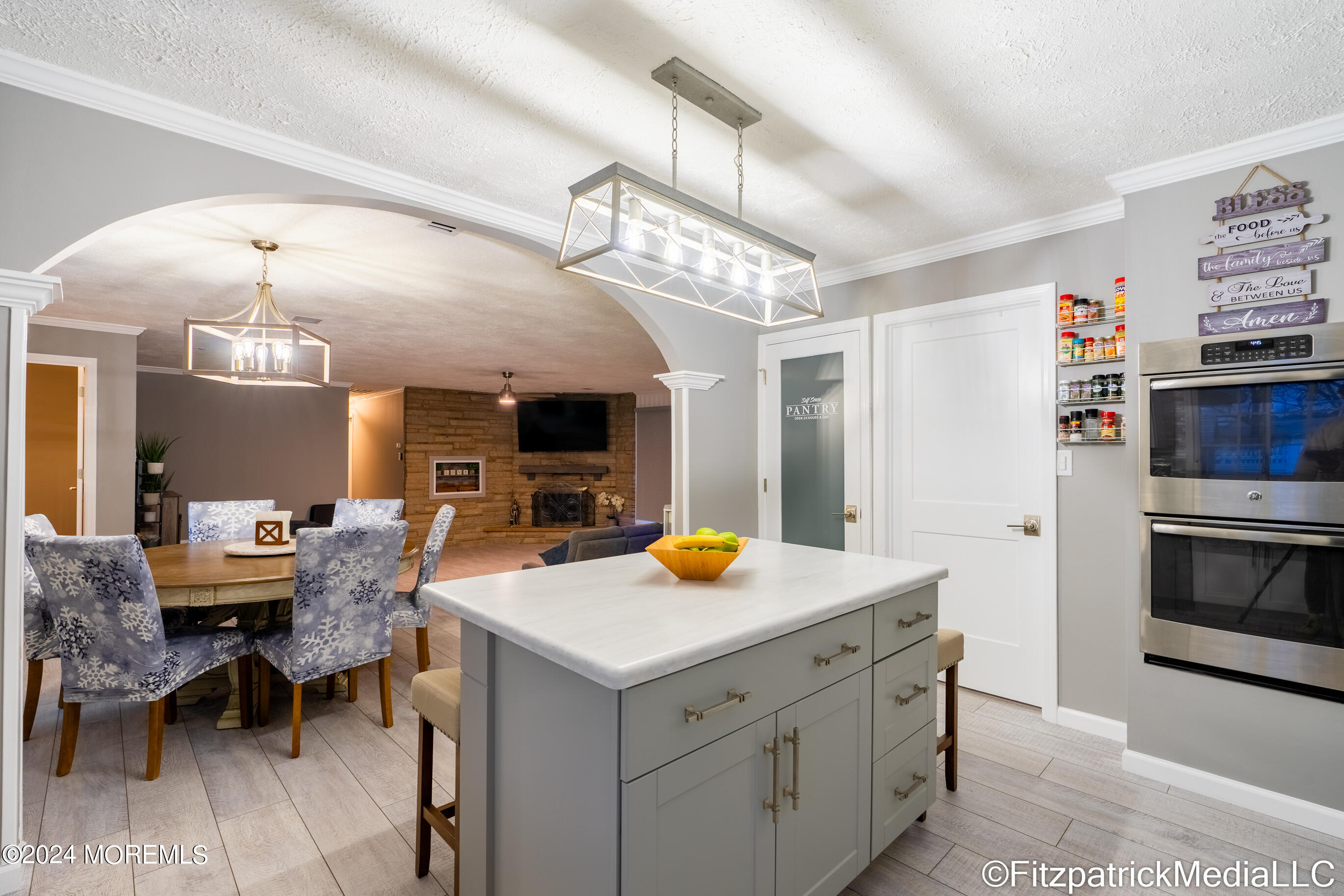 648 Thoroughfare Road Brick, NJ 08724 - Photo 10 of 40 Kitchen pic 1