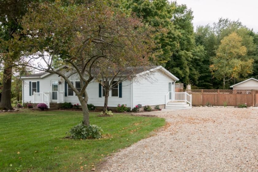 45379 County Road 352 Decatur, MI 49045 - Photo 1 of 55 Front
