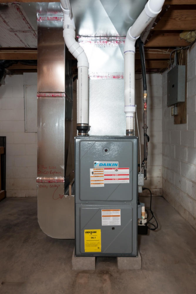 45379 County Road 352 Decatur, MI 49045 - Photo 41 of 55 Furnace