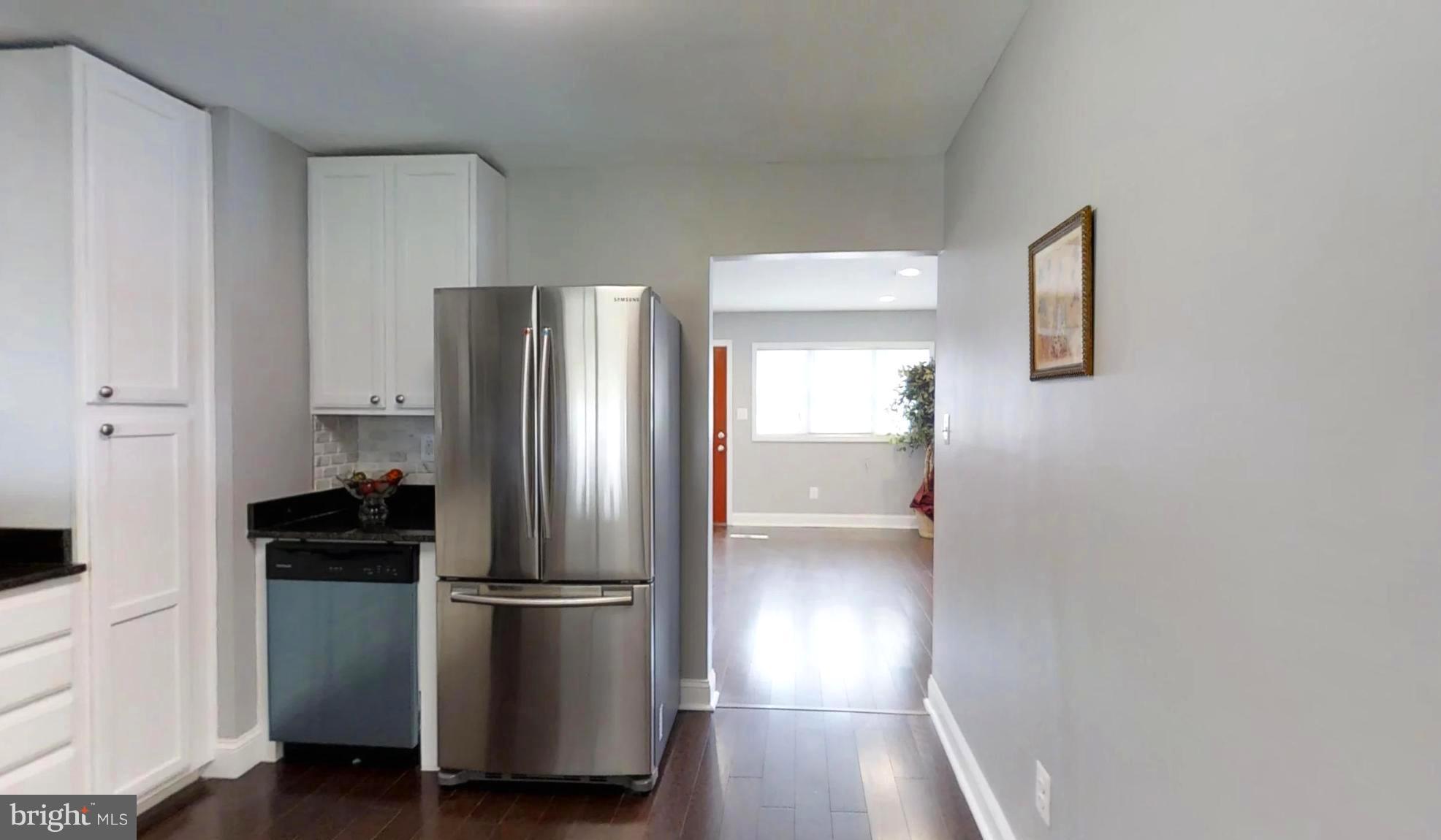 118 Cedar Hill Road Baltimore, MD 21225 - Photo 4 of 22 Kitchen