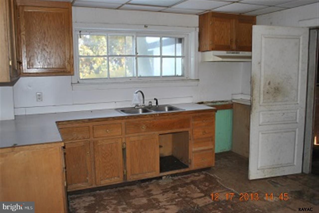 2474 Old Waynesboro Road Blue Ridge Summit, PA 17214 - Photo 22 of 34 Gallery Image 22