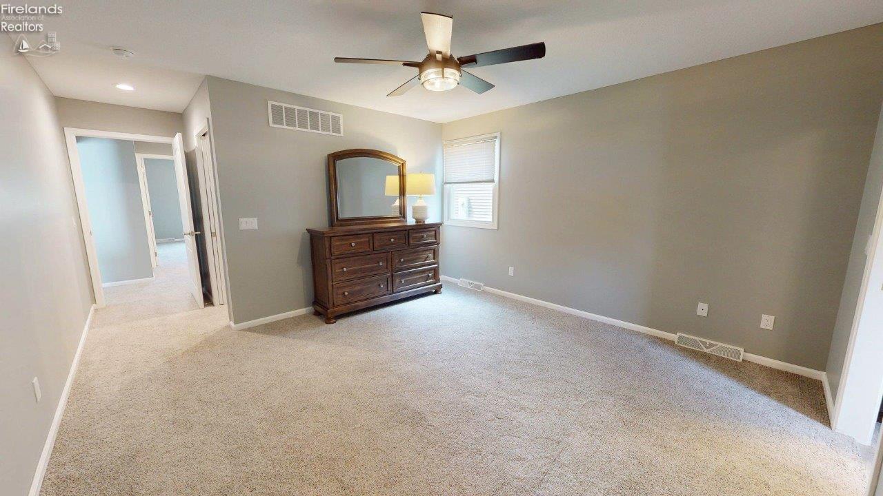 741 Tucker Road Fremont, OH 43420 - Photo 12 of 28 Gallery Image 12
