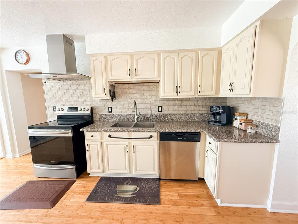 8818 Mathog Road Riverview, FL 33578 - Photo 16 of 55