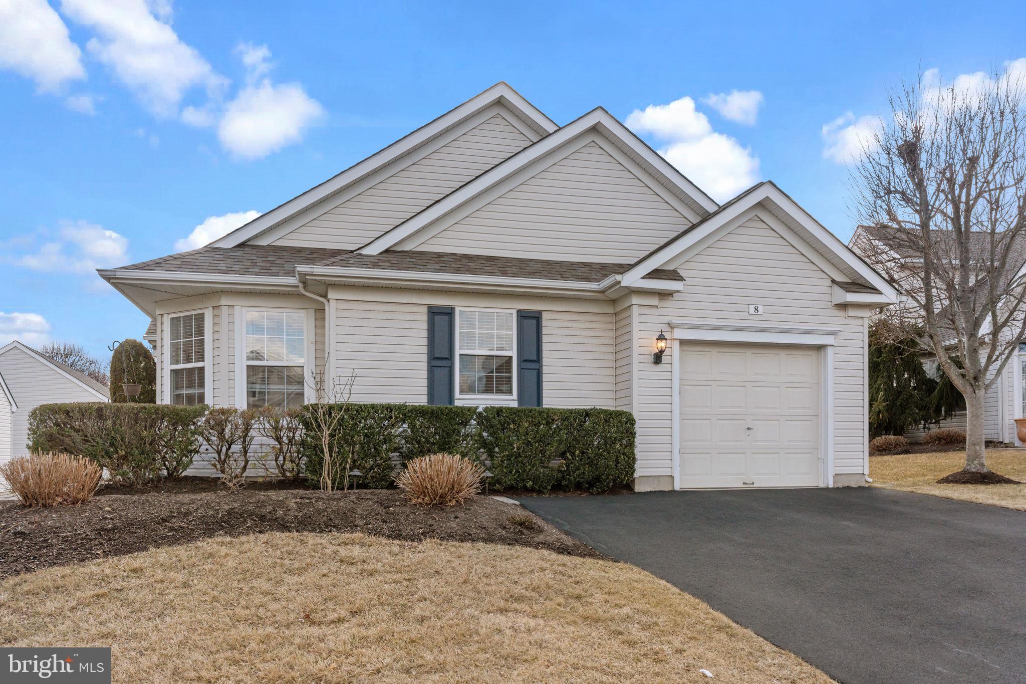 8 Bluebonnet Road Langhorne, PA 19047 - Photo 1 of 25 Welcome to 8 Bluebonnet Road!