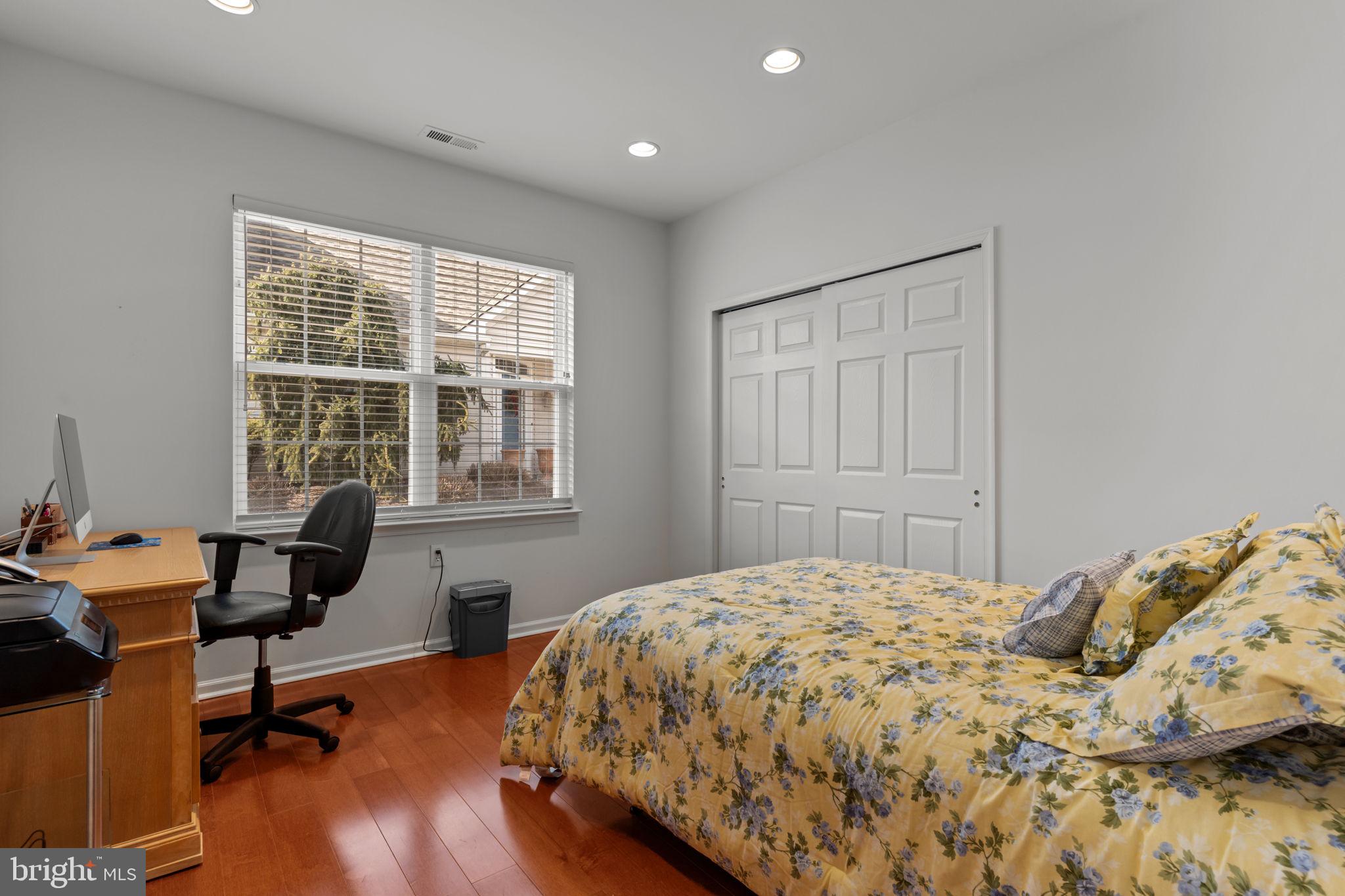 8 Bluebonnet Road Langhorne, PA 19047 - Photo 21 of 25 Bedroom 2
