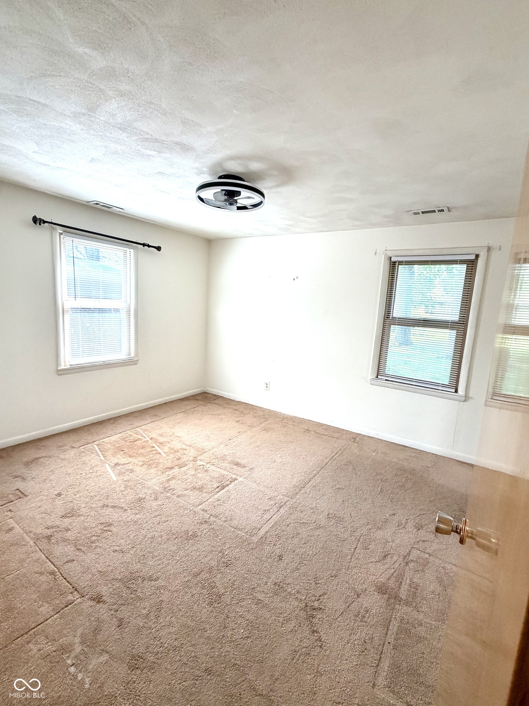 801 Piccadilly Road Anderson, IN 46013 - Photo 8 of 12