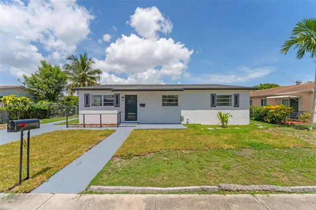 $659,000 | 11711 Southwest 181st Terrace, Miami, FL 33177