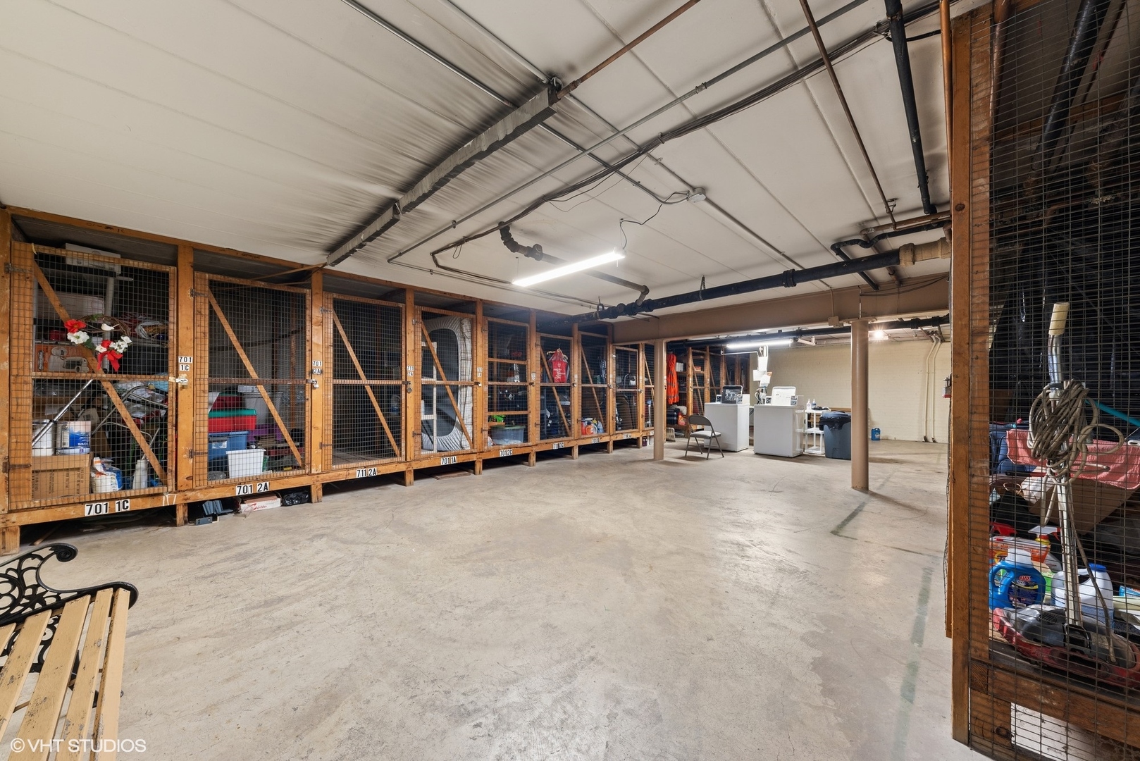 701 Busse Highway, Unit 1A Park Ridge, IL 60068 - Photo 15 of 15 a view of an empty room with gym equipment
