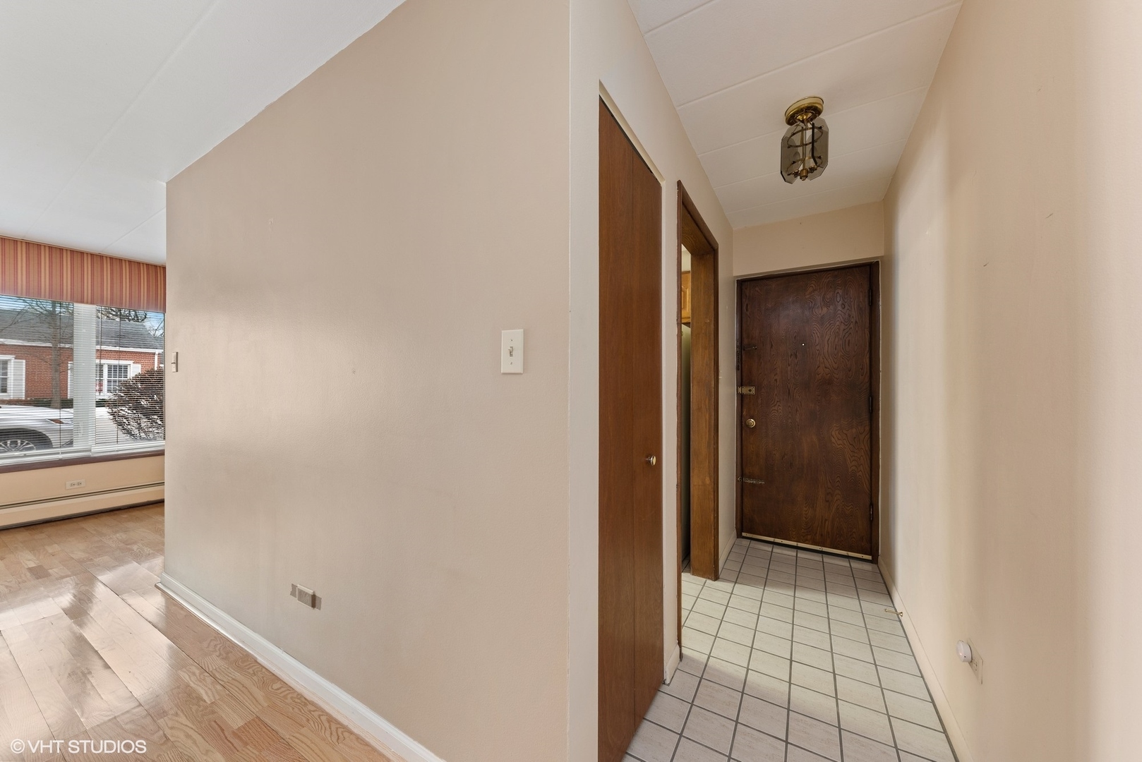 701 Busse Highway, Unit 1A Park Ridge, IL 60068 - Photo 4 of 15