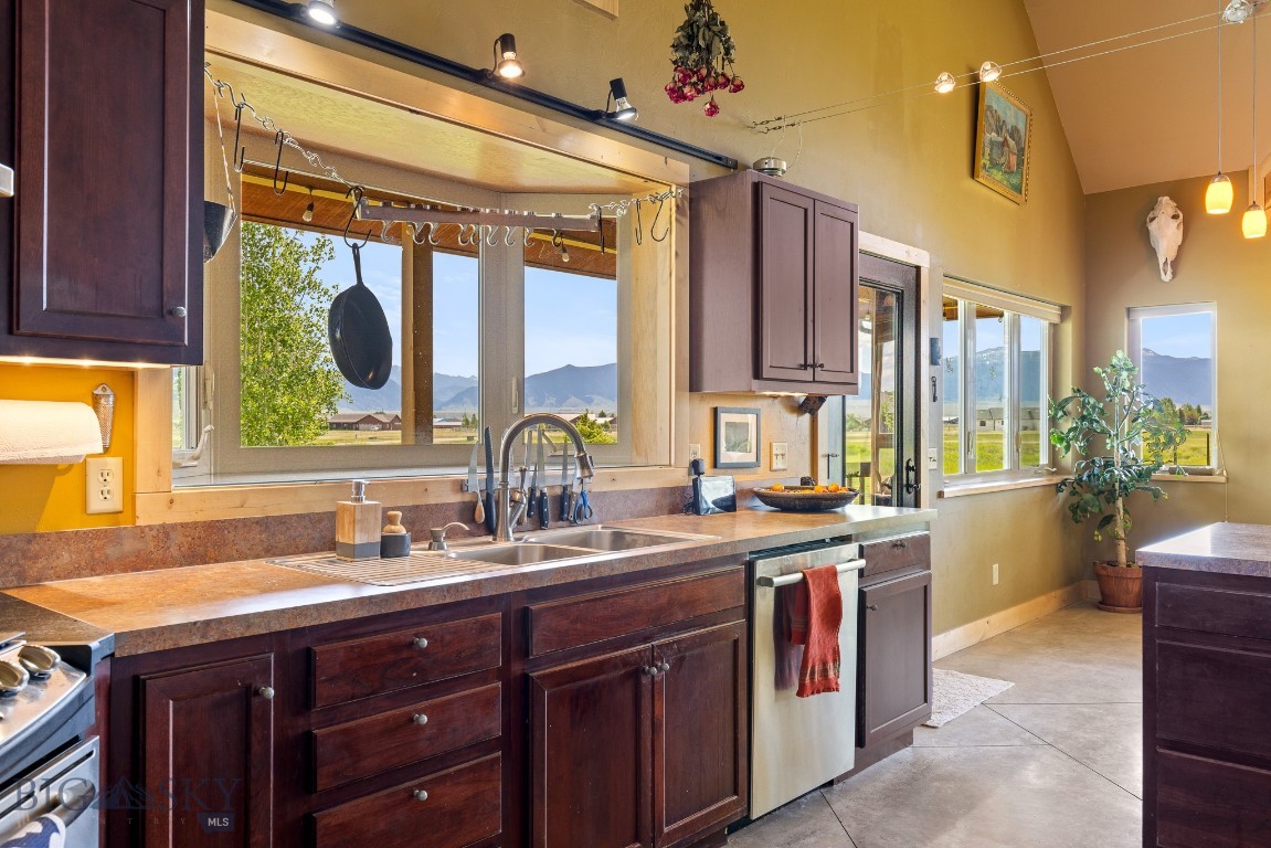 13 Blue Wing Road Ennis, MT 59729 - Photo 36 of 94 Gallery Image 36