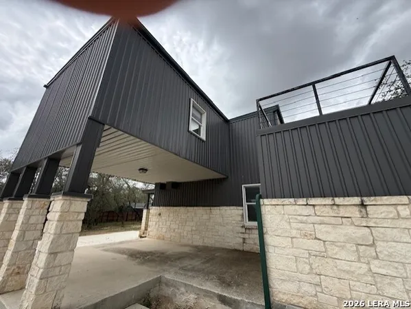 $475,000 | 174 Red Fox, Poteet, TX 78065