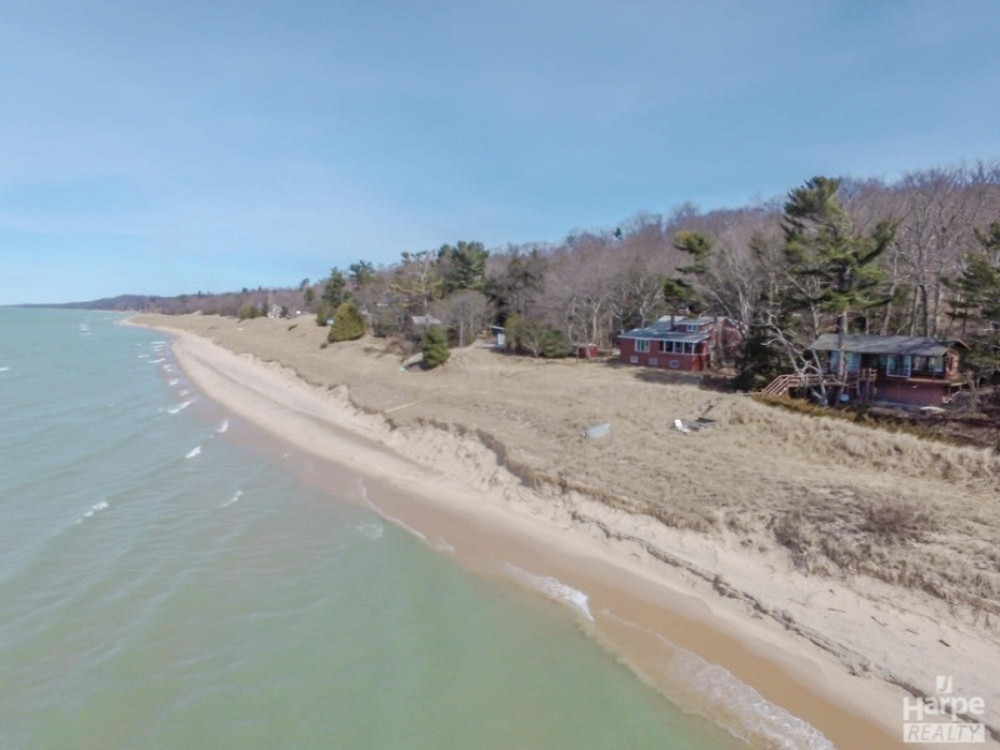 11761 South Valley Road Montague, MI 49437 - Photo 17 of 19 DJI_0003