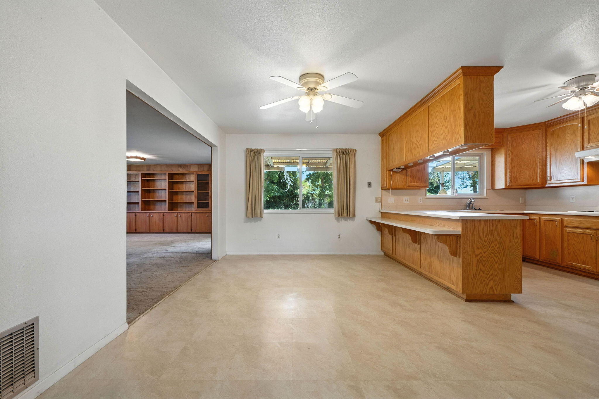 13550 Trinity Avenue Red Bluff, CA 96080 - Photo 5 of 43 7-web-or-mls-IMG-07