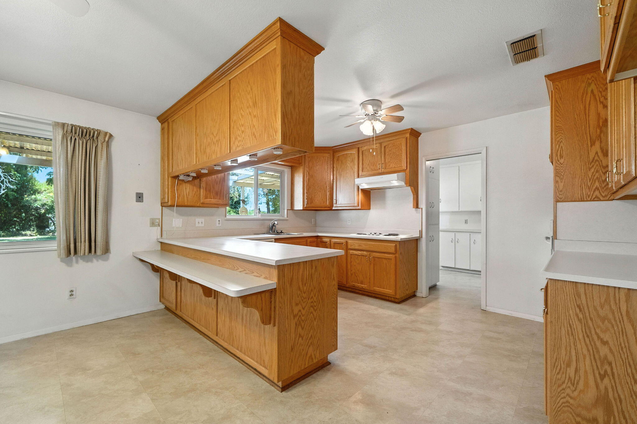 13550 Trinity Avenue Red Bluff, CA 96080 - Photo 7 of 43 9-web-or-mls-IMG-09