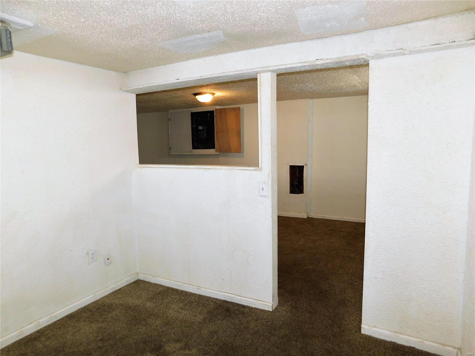 245 Glen Garry Road St. Louis, MO 63137 - Photo 21 of 23 Gallery Image 21