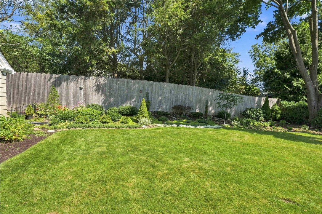 7 Elton Road Barrington, RI 02806 - Photo 45 of 50 Gallery Image 45