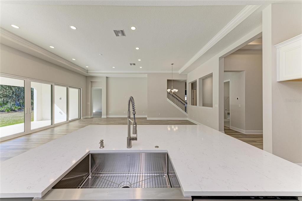 15014 Rider Pass Drive Lithia, FL 33547 - Photo 15 of 39