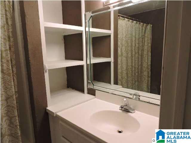 406 Oak Leaf Circle Birmingham, AL 35244 - Photo 13 of 23