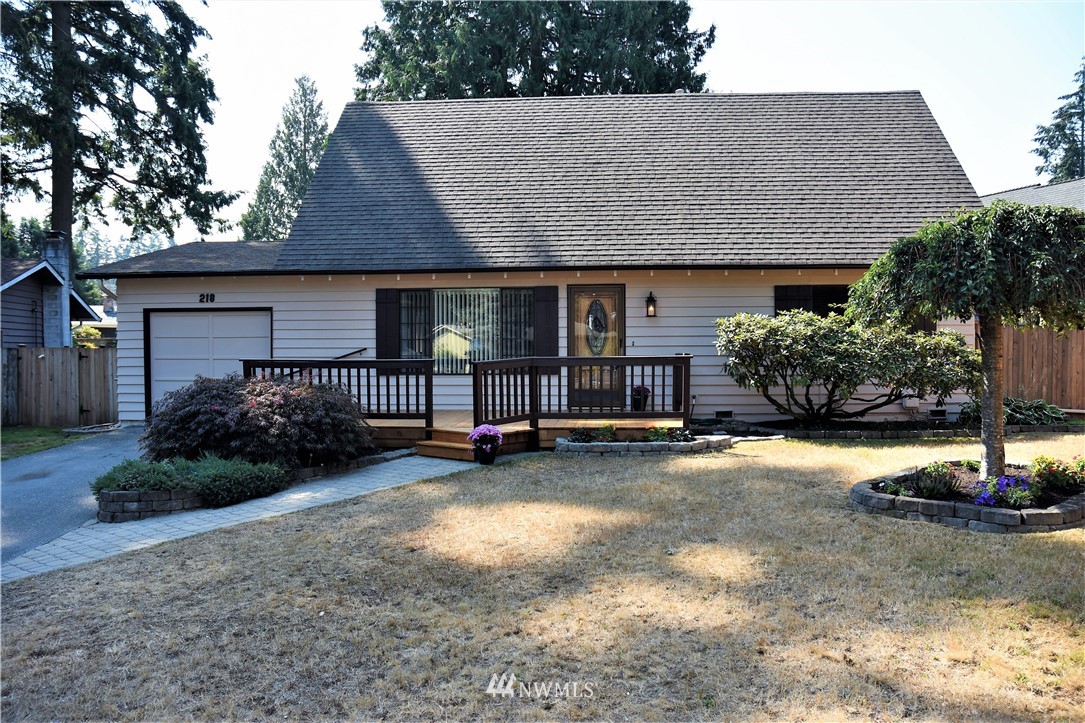 218 218th Place Southeast Bothell, WA 98021 - Photo 1 of 20