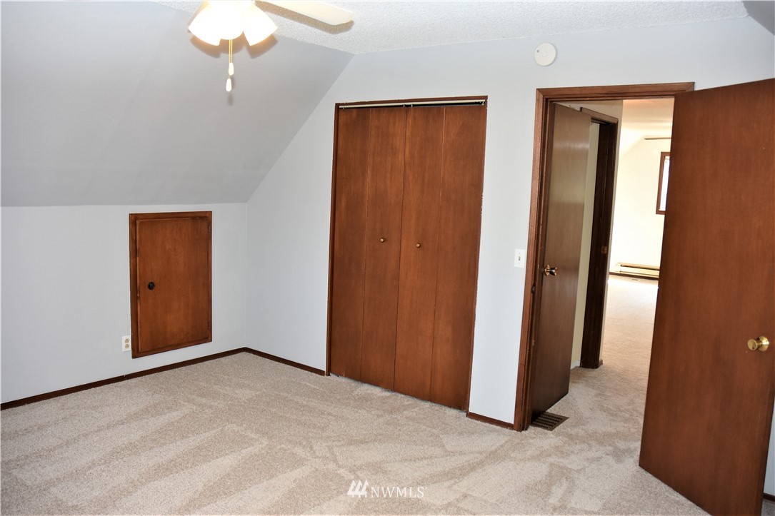 218 218th Place Southeast Bothell, WA 98021 - Photo 13 of 20