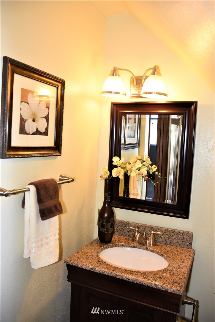 218 218th Place Southeast Bothell, WA 98021 - Photo 15 of 20