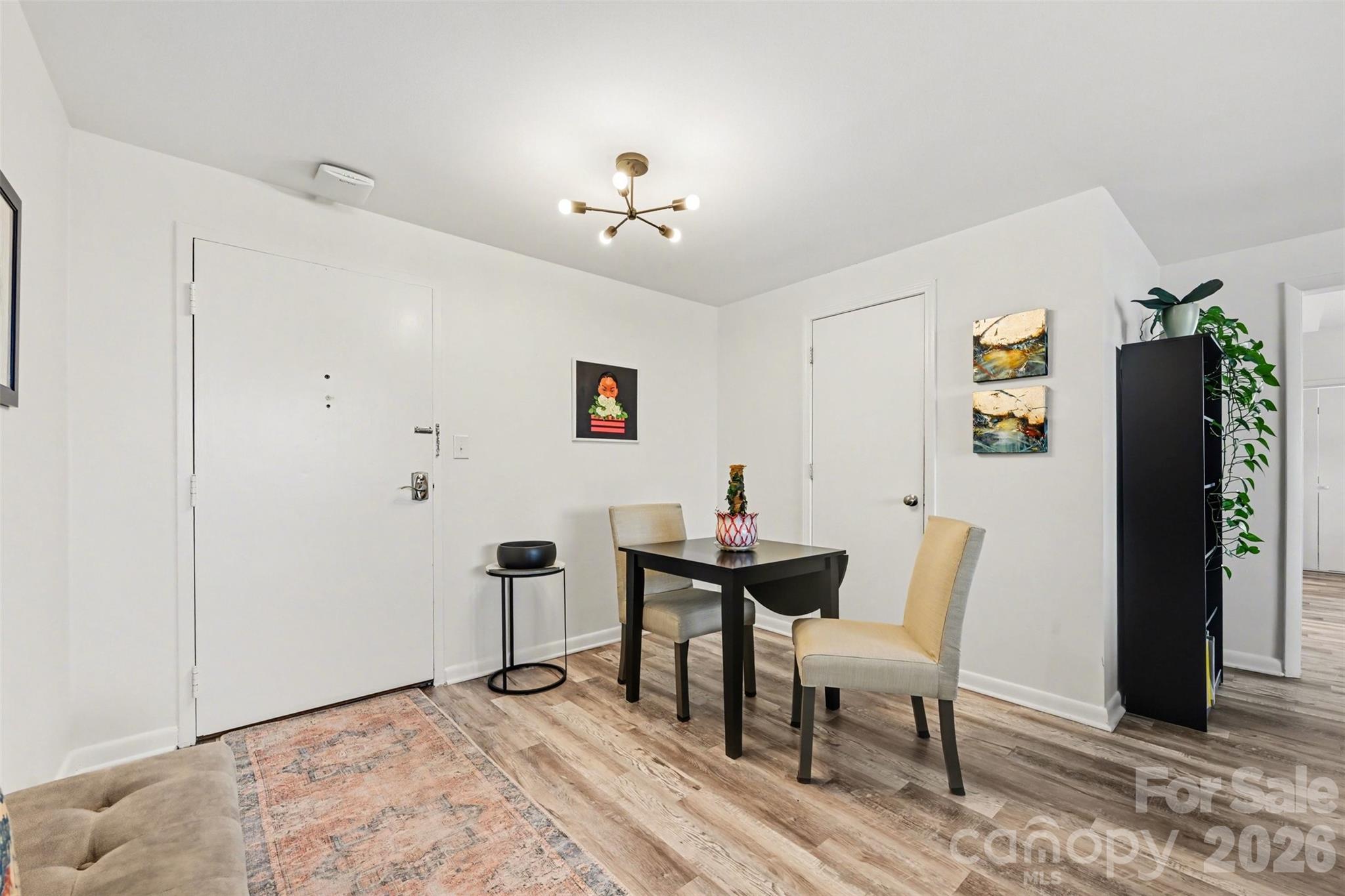 1300 Reece Road, Unit 520 Charlotte, NC 28209 - Photo 18 of 24 Gallery Image 18