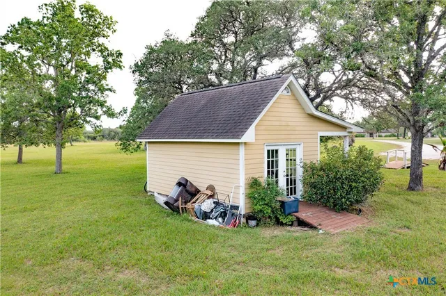 $535,000 | 403 Oakside Drive, Victoria, TX 77905