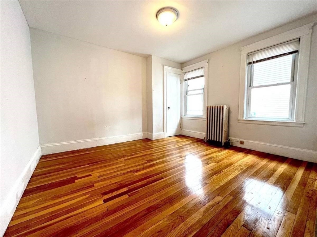 200 Maple Street, Unit 2 Boston, MA 02132 - Photo 9 of 11