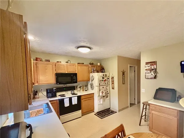 $264,900 | 6312 Bentley Drive, Victor, NY 14564