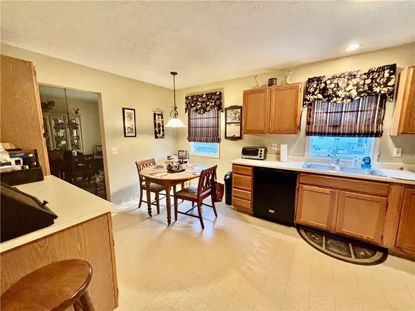 $264,900 | 6312 Bentley Drive, Victor, NY 14564