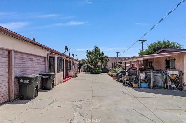$1,200,000 | 4761 East Hubbard Street, Los Angeles, CA 90022