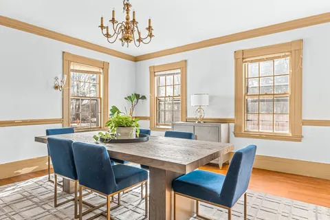 $1,750,000 | 367 Worcester Street, Wellesley, MA 02481